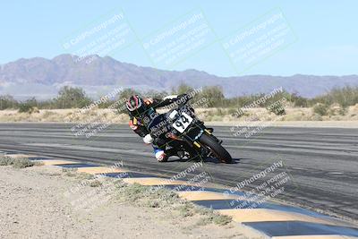 media/Dec-04-2025-Racers Edge (Thu) [[5ebc9f124d]]/3-B Group/3-Session 2 (Turn 7 Inside)/